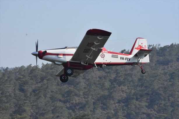 Foto - Marmaris yangınında işte son görüntüler! 14 uçak 20 helikopter seferber oldu