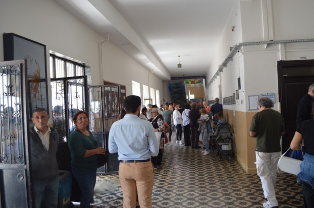 Foto - Marmaris’te vatandaşlar oy vermek için okullara akın etti