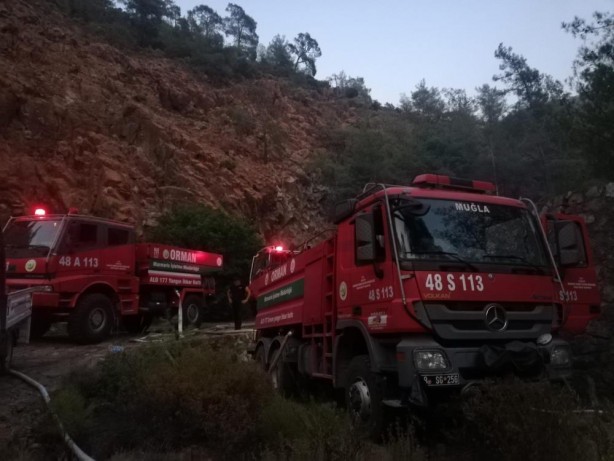 Marmaris'teki orman yangını kontrol altına alındı