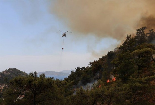Foto - Marmaris’ten iç acıtan kareler! Yangın öncesi ve sonrası havadan görüntülendi