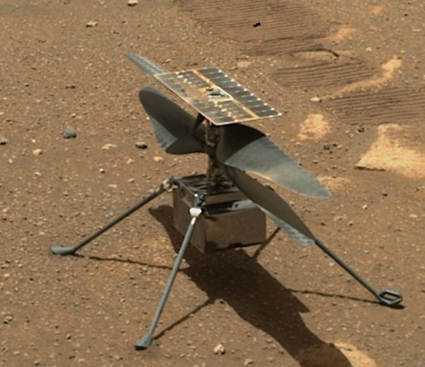 Foto - Mars'ta ilk helikopter kazası! NASA fotoğrafları paylaştı