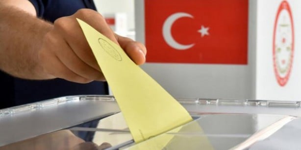 Foto - 'Masabaşı anketçi' yine şaşırtmadı! CHP'lileri fena gazladı