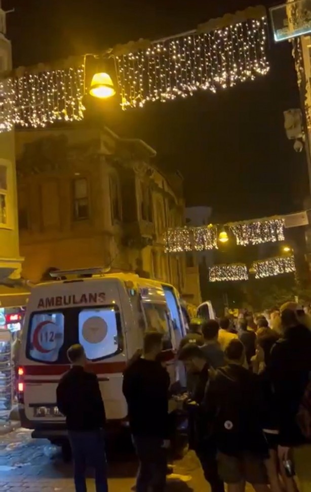 Foto - Masalar, sandalyeler, cam şişeler… Bayern Münihli Almanlar Taksim’i Karıştırdı