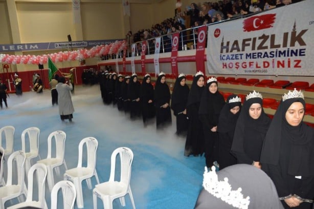 Foto - Maşallah... 202 öğrenci daha hafızlık icazeti aldı