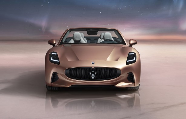 Foto - Maserati, o modelini tüm dünyaya aynı anda tanıttı! Yüzde yüz elektrikli! Yüzde yüz İtalyan yapımı!