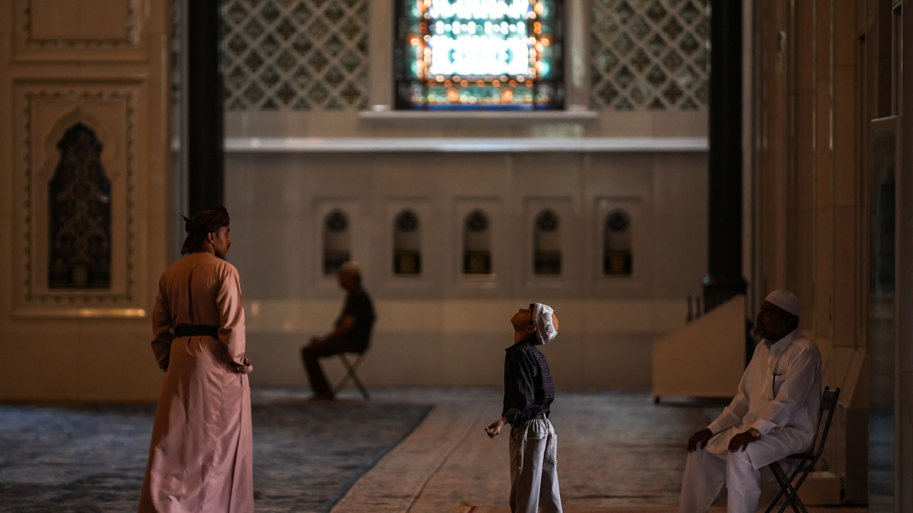 Foto - Maskat’ın kalbinde bir inci! Sultan Kabus Camisi’nin görkemi dünyayı büyülüyor