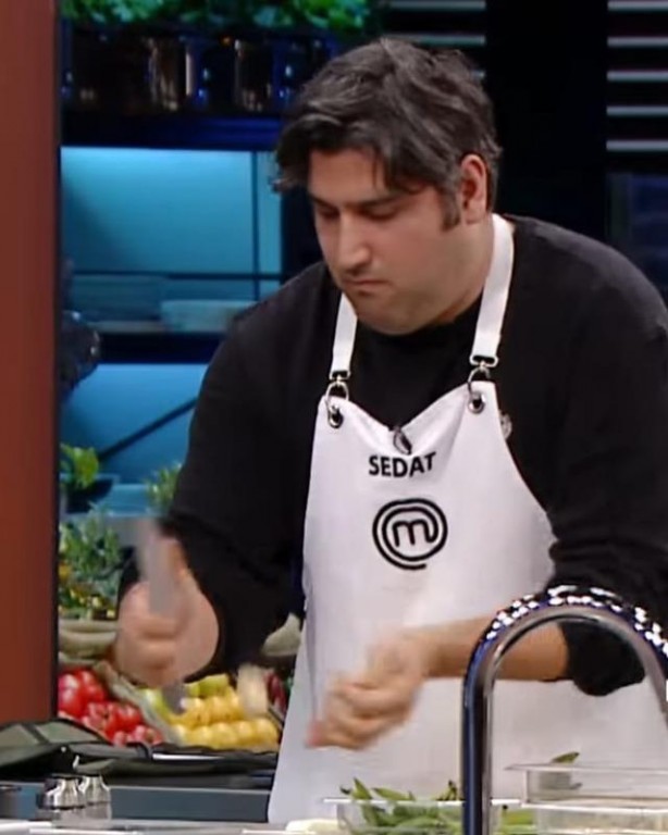 Foto - MasterChef All Star'da skandal! Kendini kesti