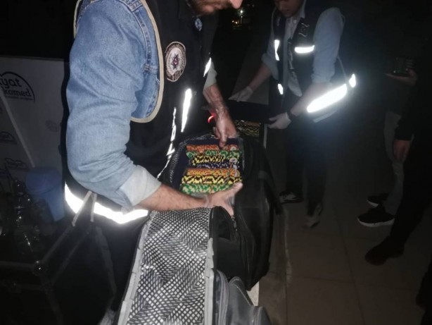 Foto - Masum bir POS cihazı değilmiş! Gece saatlerinde ortaya çıktı! Meğer... Gerçeği öğrenince şok olacaksınız