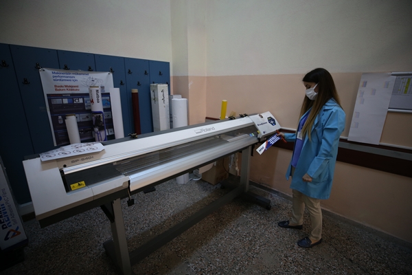 Foto - Matbaa atölyesinde geleceğe hazırlanıyorlar