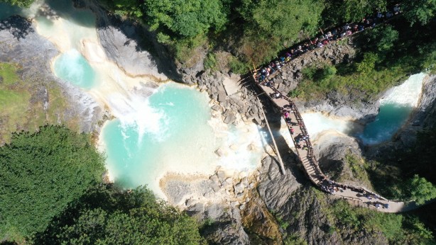 Mavi Göl rekor üstüne rekor kırıyor! Yok böyle bir güzellik...