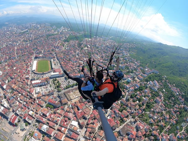 Foto - Mavi ile yeşilin buluştuğu kent yamaç paraşütçülerini ağırlıyor