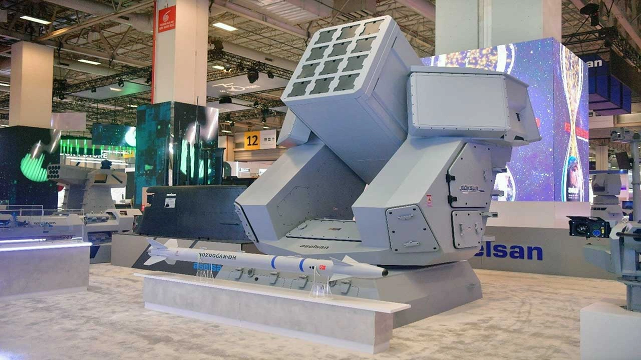 Foto - Mavi Vatan ile Göksur'da bir ilk! Yerli füze hedefi tam isabet vurdu