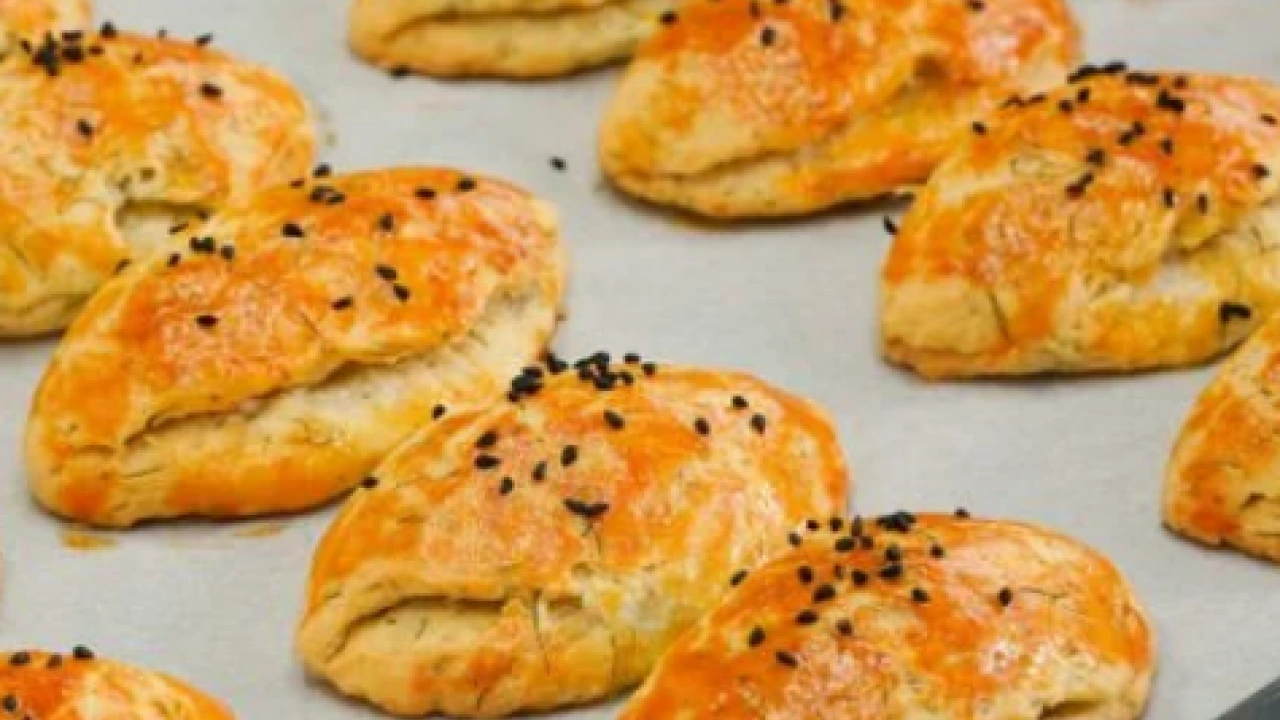 Foto - Maya yok, beklemek yok! Yumuşacık dereotlu poğaça tarifi