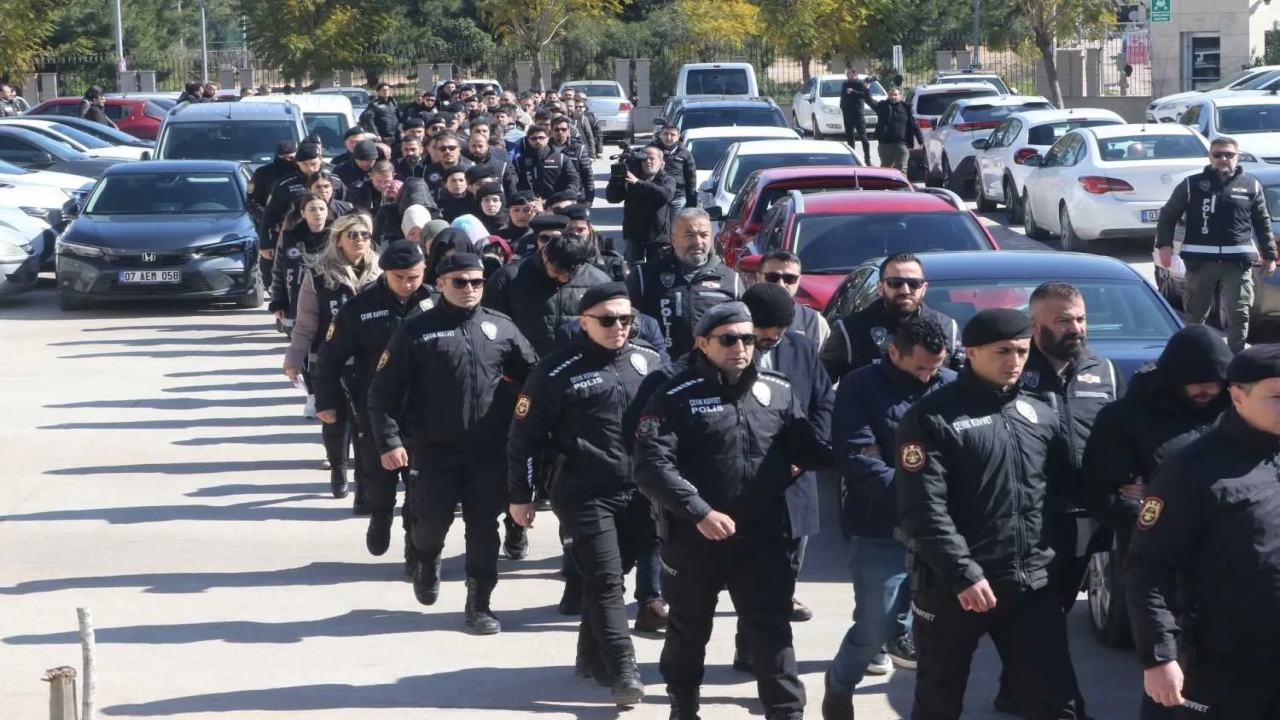 Foto - Maydonoz Döner’den "FETÖ" çıktı! Örgütün finans ağı böyle ifşa edildi
