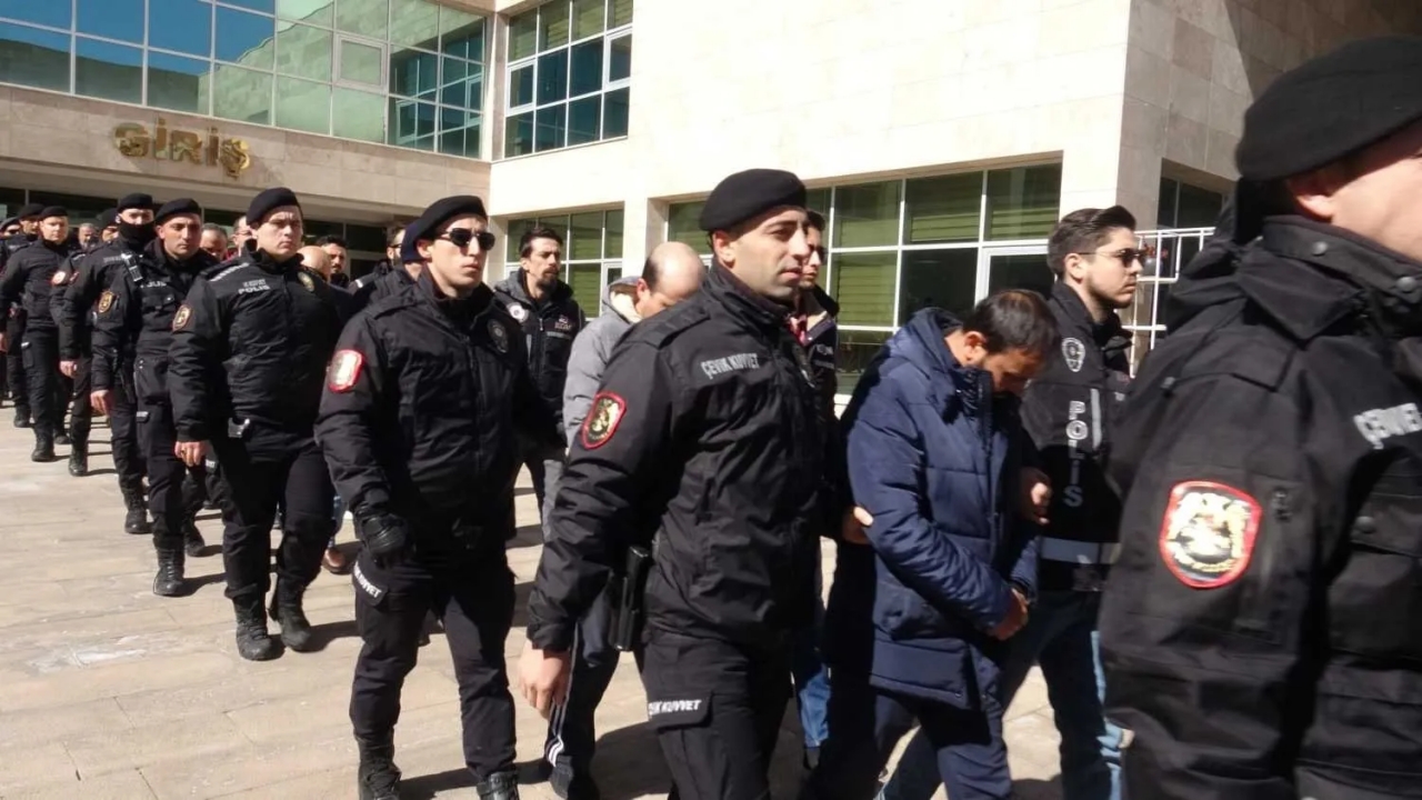 Foto - Maydonoz Döner’den "FETÖ" çıktı! Örgütün finans ağı böyle ifşa edildi
