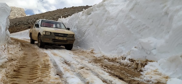 Foto - Mayıs ayında Antalya'da karla mücadele edildi