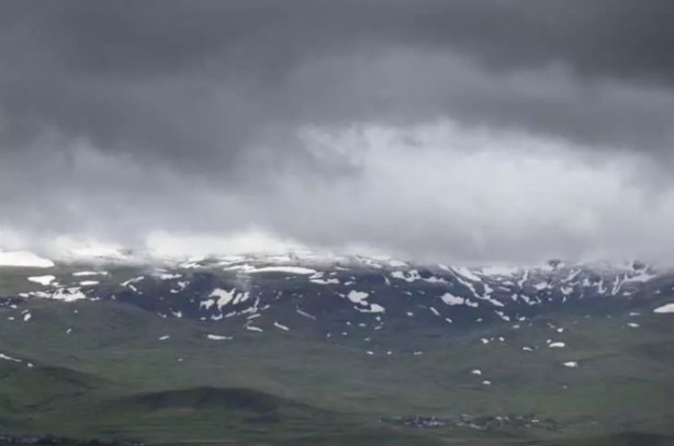 Foto - Mayıs ayında kış yüzünü tekrar gösterdi! 