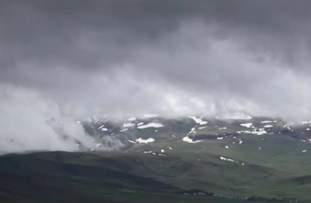 Foto - Mayıs ayında kış yüzünü tekrar gösterdi! 