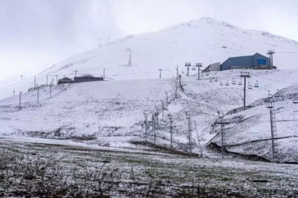 Foto - Mayıs ayında kış yüzünü tekrar gösterdi! 