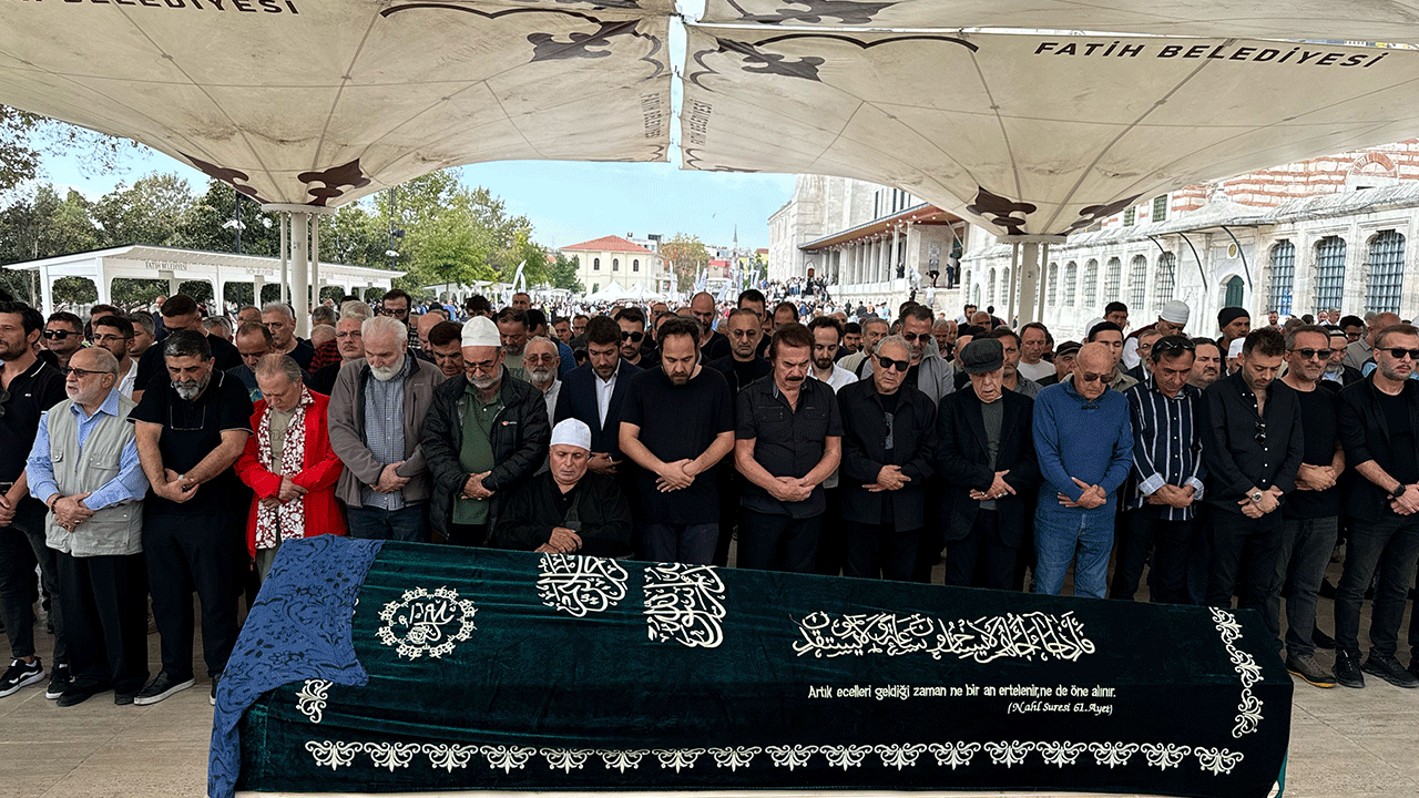 Mazhar Alanson'un kızı Eda Alanson son yolculuğuna uğurlandı