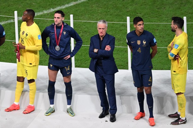 Foto - Mbappe yıkıldı! Macron teselli etti