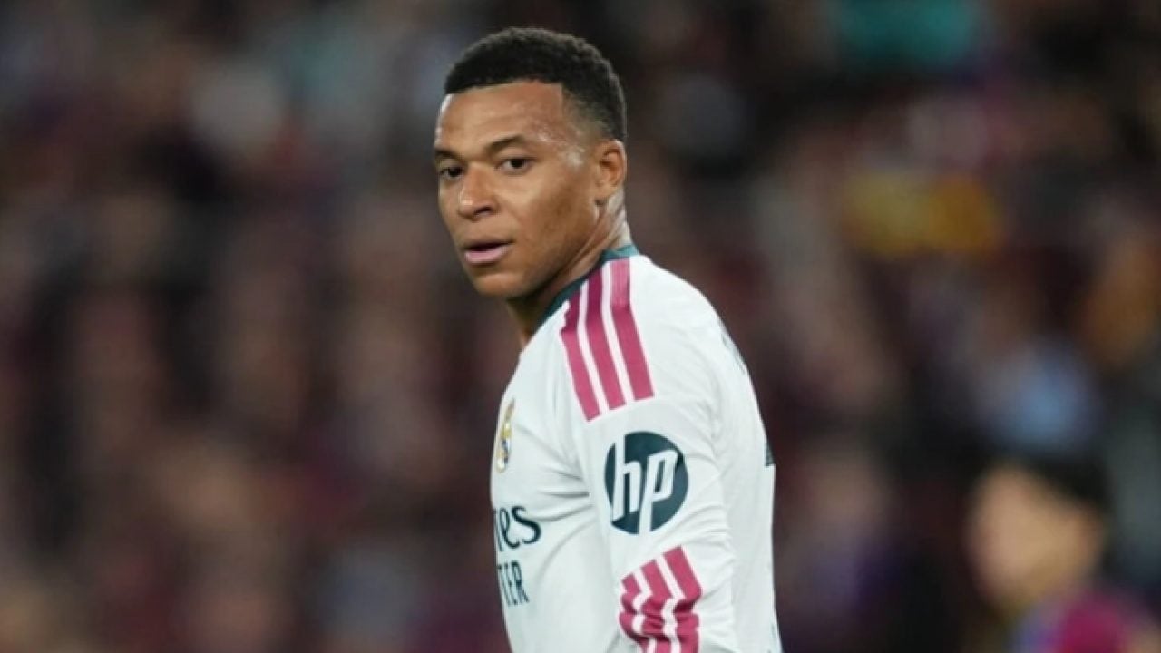 Mbappe'nin sözleri Çin'i karıştırdı! Taraftarlar formasını yaktı