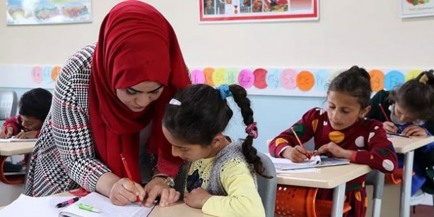 Foto - MEB öğretmen alımı başvurusu başladı mı? 20 bin sözleşmeli öğretmen atama başvurusu ne zaman?