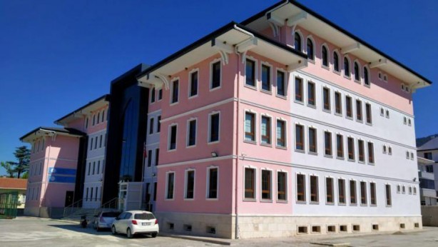 Foto - MEB'den kritik karar Resmi Gazete'de! Okul isimlerinde yeni karar