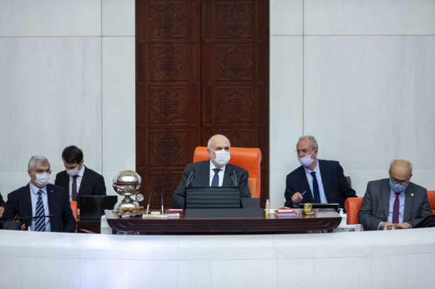 Foto - Meclis için günde 6 bin maske