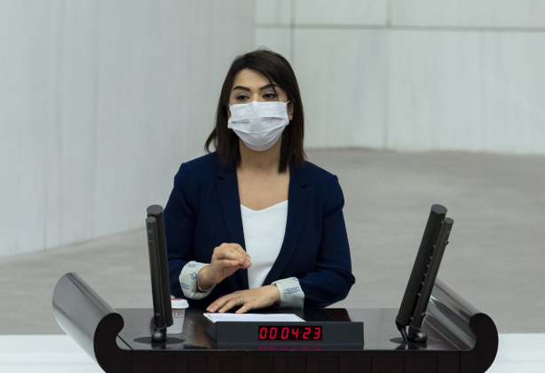 Meclis için günde 6 bin maske