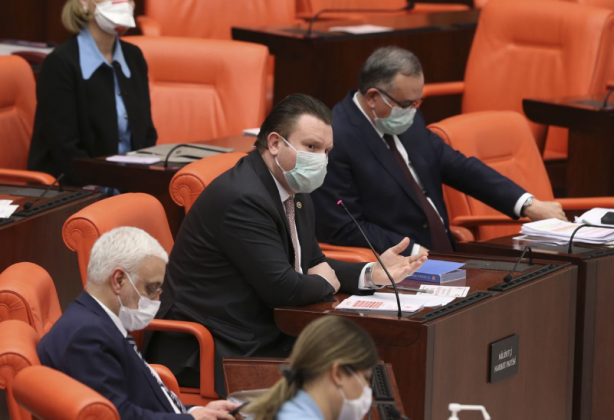 Foto - Meclis için günde 6 bin maske