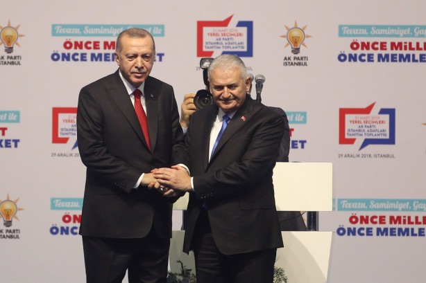 Foto - Meclis kürsüsüne son kez çıkan Binali Yıldırım'ın konuşması ayakta alkışlandı!
