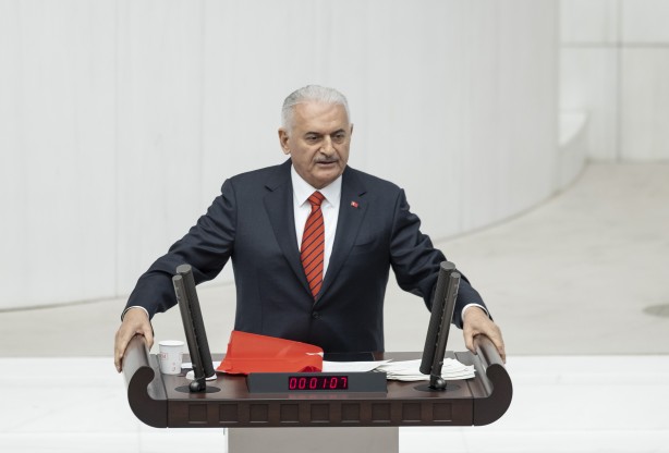 Foto - Meclis kürsüsüne son kez çıkan Binali Yıldırım'ın konuşması ayakta alkışlandı!