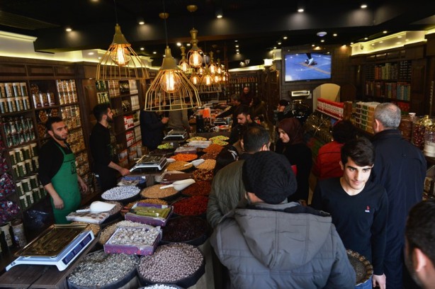 Foto - Medeniyet şehri "turizm ve ihracatla" şaha kalktı