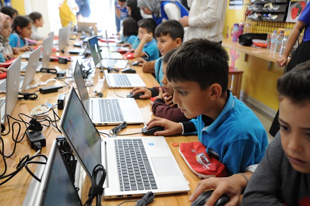 Foto - MediaMarkt 24 bin çocuğa umut olacak