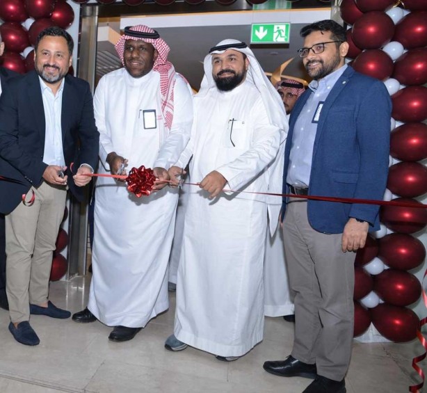 Foto - Medine Havalimanı’nda hac ve umre ziyaretçilerine müjde!