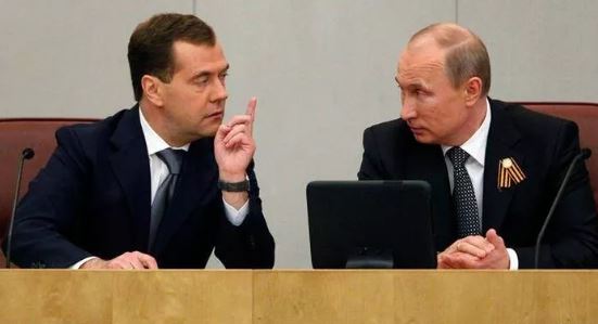 Foto - Medvedev'den skandal harita! 4 ülkeyle bölüştüler