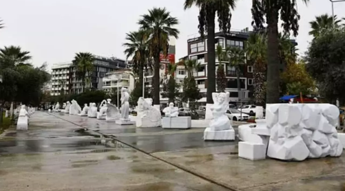 Foto - Meğer düşündüğümüz gibi değilmiş. İşte dünyanın en büyük heykelleri… CHP bu utançla yaşayamaz