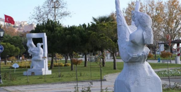 Foto - Meğer düşündüğümüz gibi değilmiş. İşte dünyanın en büyük heykelleri… CHP bu utançla yaşayamaz