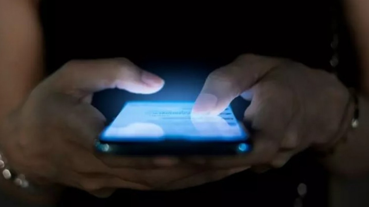 Foto - Meğer ekran görüntüsü toplamış: Bu uygulamayı hemen silin!