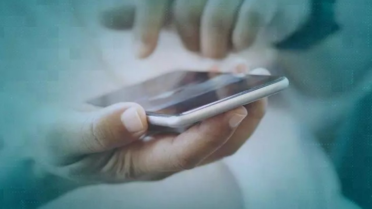 Foto - Meğer ekran görüntüsü toplamış: Bu uygulamayı hemen silin!