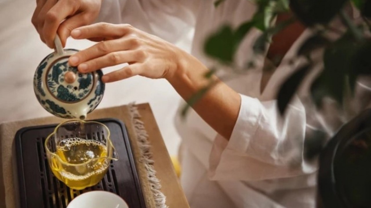 Foto - Meğer hepsinin yayrarı farklıymış: İşte çayın rengine göre şifa haritası! 