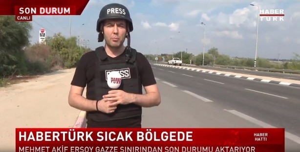 Foto - Mehmet Akif Ersoy'a zorluk çıkaran polis bakın nereli çıktı! Ünlü spiker duyduklarına inanamadı