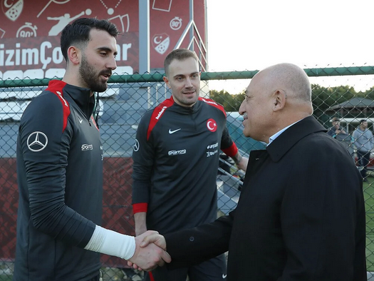 Foto - Mehmet Büyükekşi açıkladı! Süper Kupa'nın tarihi değişecek mi? İşte cevabı...