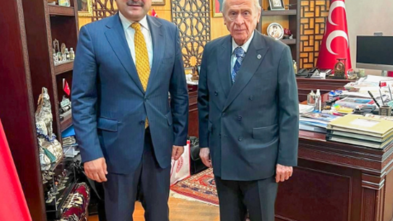 Foto - Mehmet Kasım Gülpınar'dan olay ziyaret! Herkesin aklında 'O partiye mi katılıyor?' sorusu var