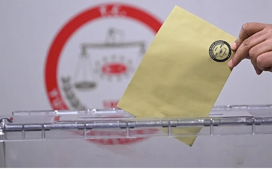 Foto - Mehmet Metiner 'üzgünüm' diyerek konuştu: Umarım AK Parti'de bu olmaz