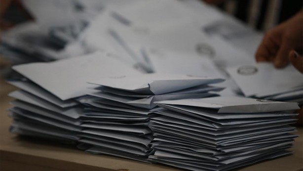 Foto - Mehmet Metiner 'üzgünüm' diyerek konuştu: Umarım AK Parti'de bu olmaz