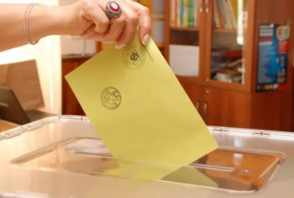 Foto - Mehmet Metiner skandalı duyurdu: Ben AK Partili değilim, Cumhurbaşkanı ısrar etti diyorlarmış