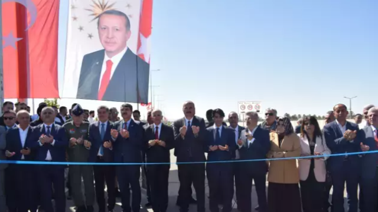 Foto - Mehmet Şimşek yakında büyükşehir olacak kenti açıkladı! Tarih bile verdi