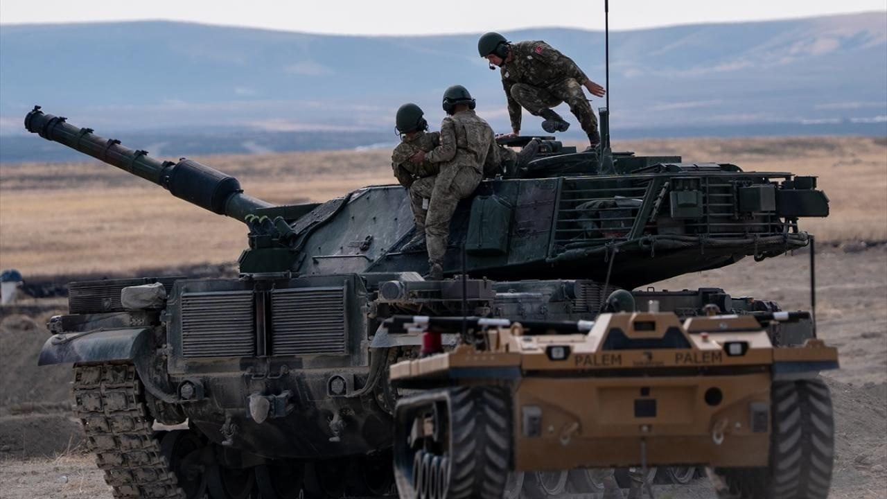 Foto - Mehmetçik, ‘Ateş Serbest’te hedefleri tam isabetle vurdu